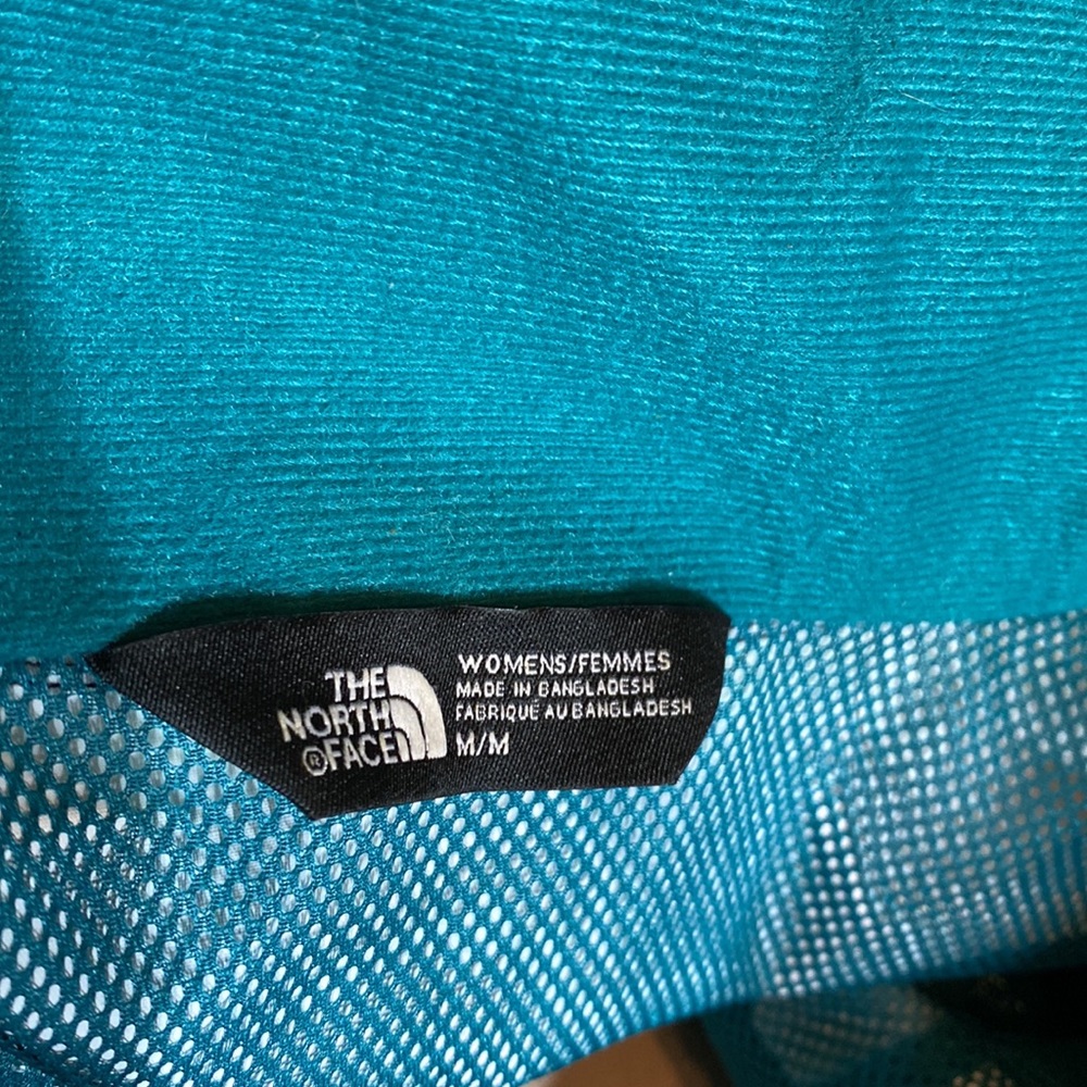 The North face Women’s Rain Jacket Size Med-EUC - Picture 5 of 5